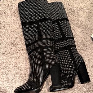 Brand New Blinged out boots!